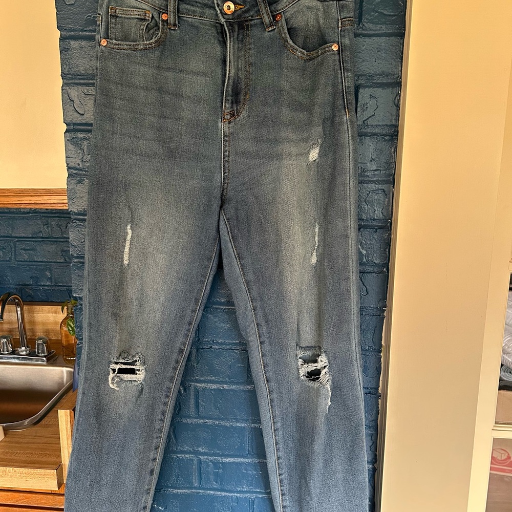 Kendall & Kylie Blue Straight Leg Jeans with Distressed Details - Picture 3 of 11